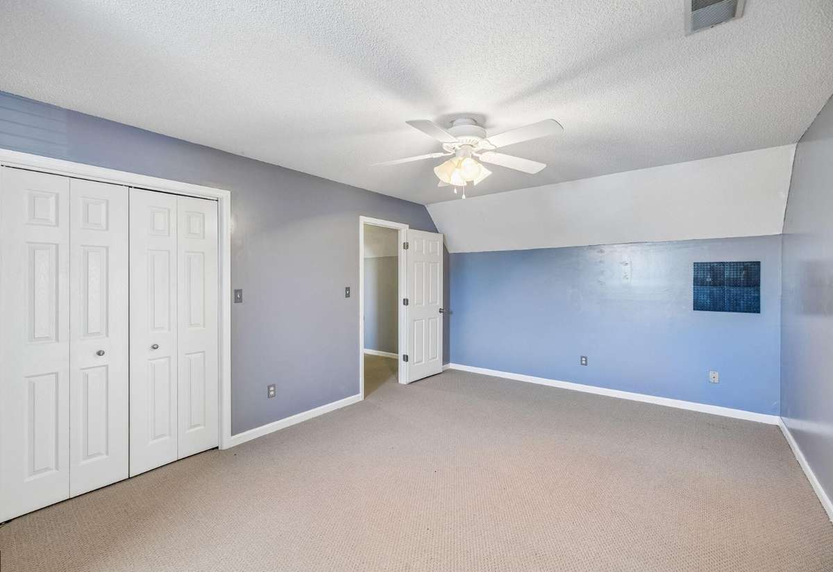 3rd Bedroom Upstairs