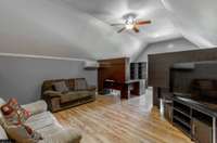 Large Bonus Room Upstairs