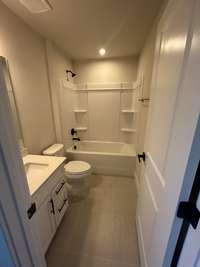 Bath for Bedroom number 3