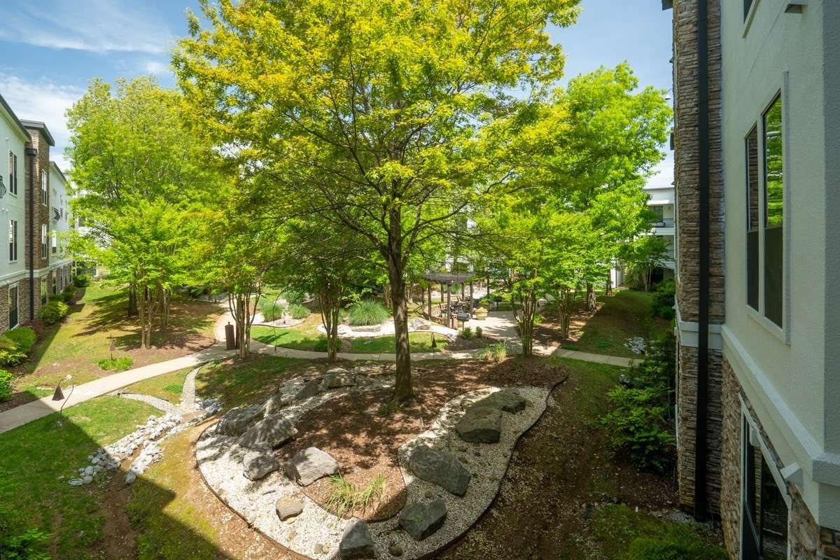Beautiful Courtyard!
