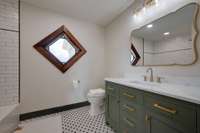 COOL Architectural Design Features from Yesteryear like these Window