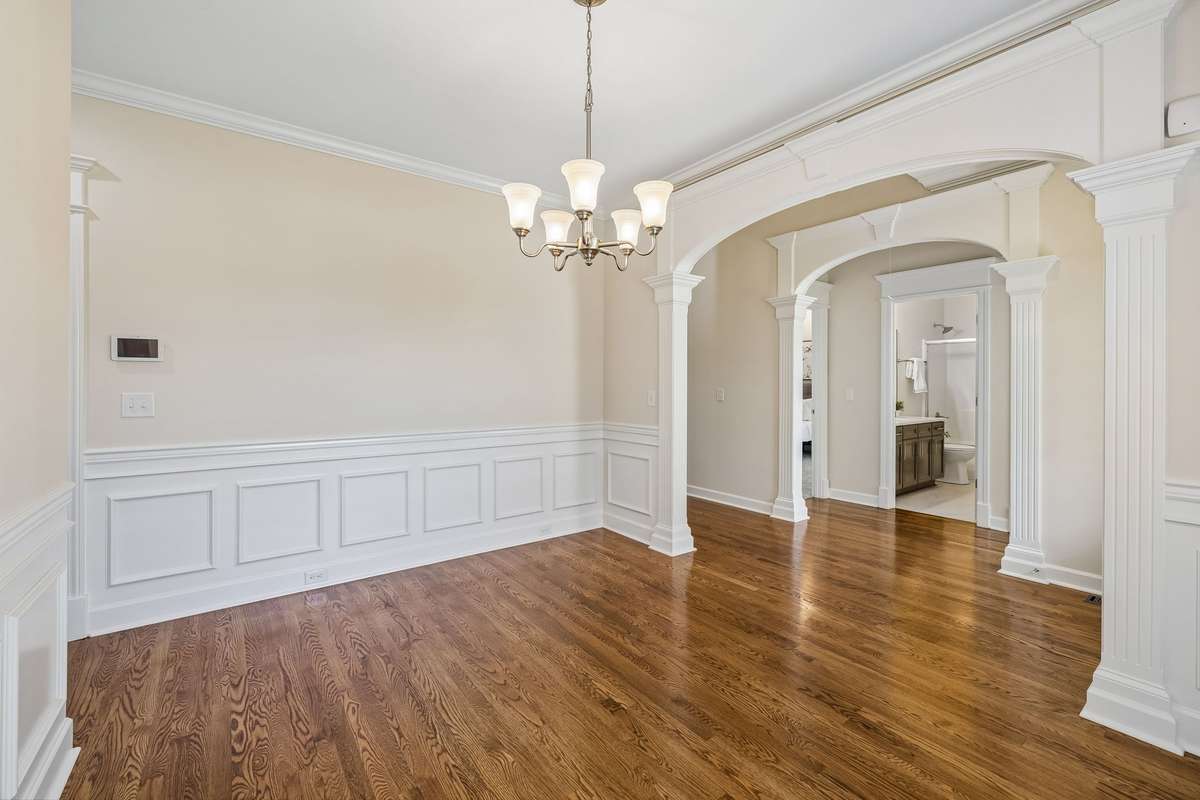 3/4" tongue & groove REAL hardwood ! All floors have been sanded and refinished together with all new soft surface carpets in bedrooms