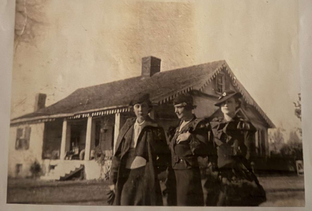 The original side portion of the house. Pictured are Hilda Moore, Lucile Moore and Adelaide Moore around 1932.