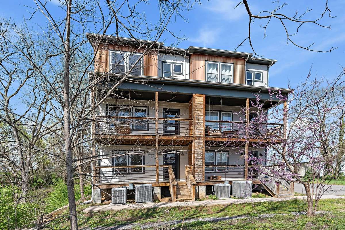 Beautiful end unit - only one home attached