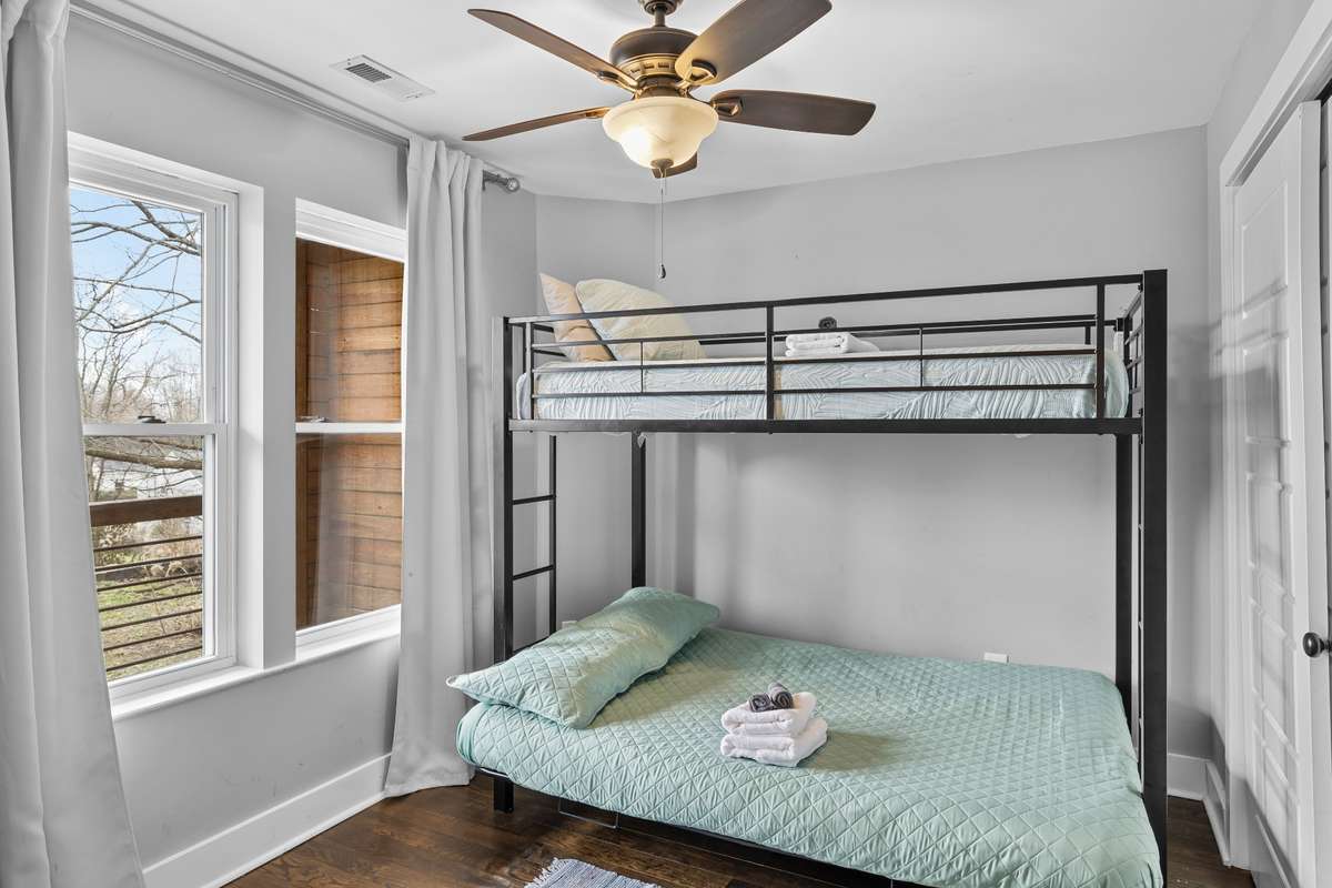 Guest bedroom #2