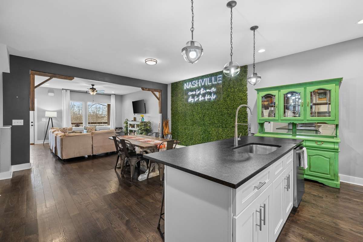 Tons of space to live and entertain
