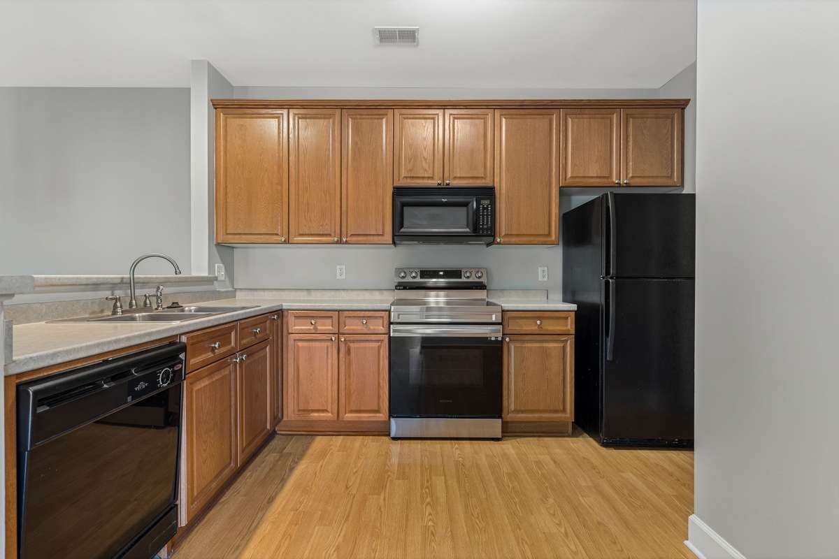 The kitchen includes all appliances and a large panty.