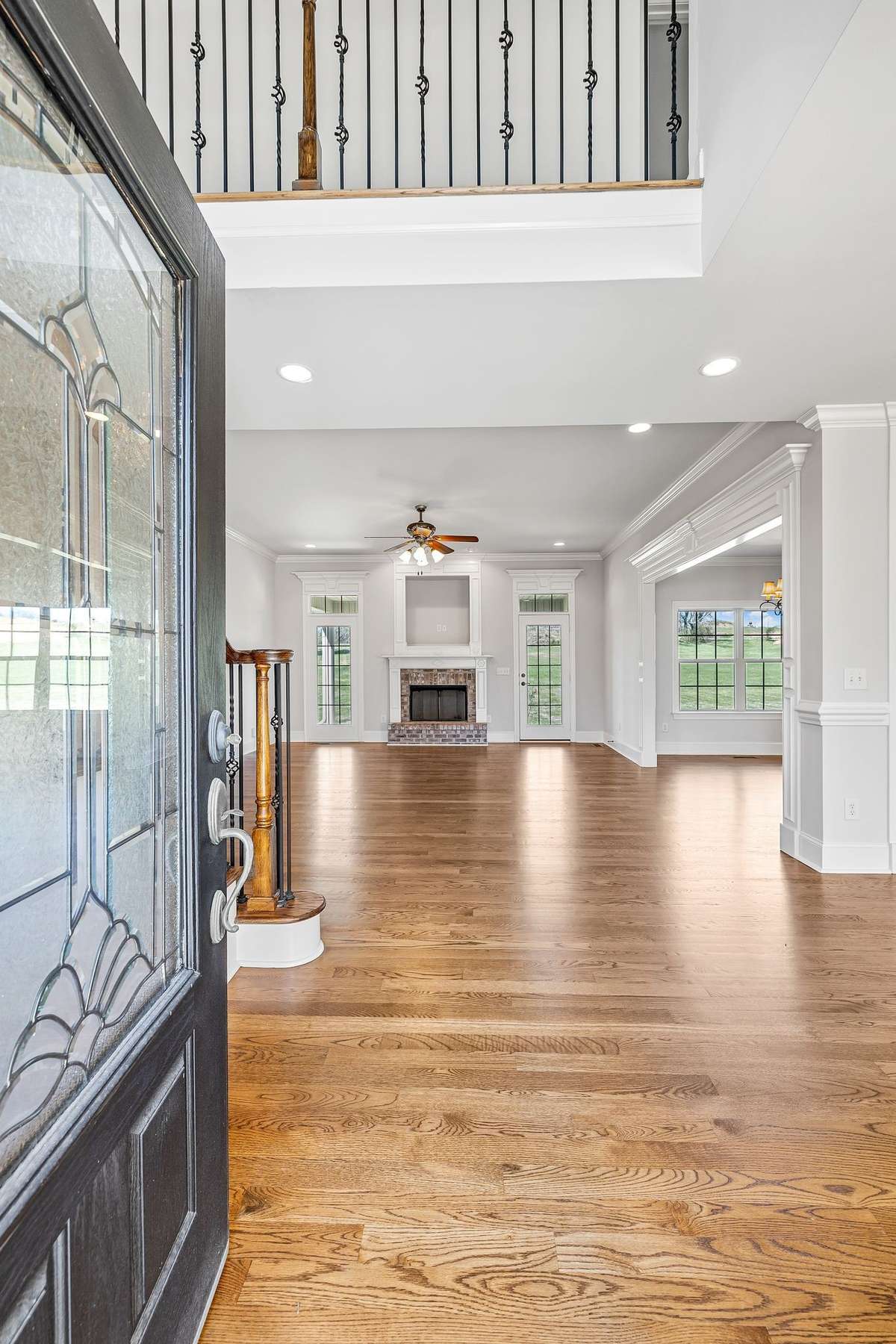 As you enter this beautiful home, you will immediately see that it is jammed packed with extras.