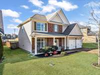 4 beds, 2.5 baths, 2334 sq ft - for under $500k!