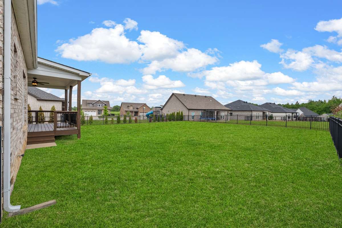 Spacious fully fenced backyard