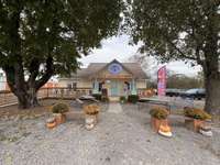 Gladeville Scoops & Sweets