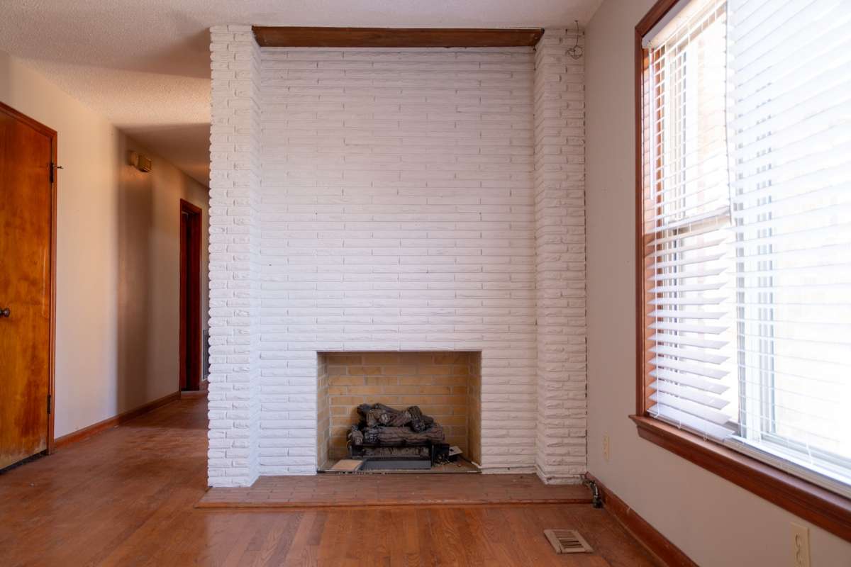 gas fireplace
