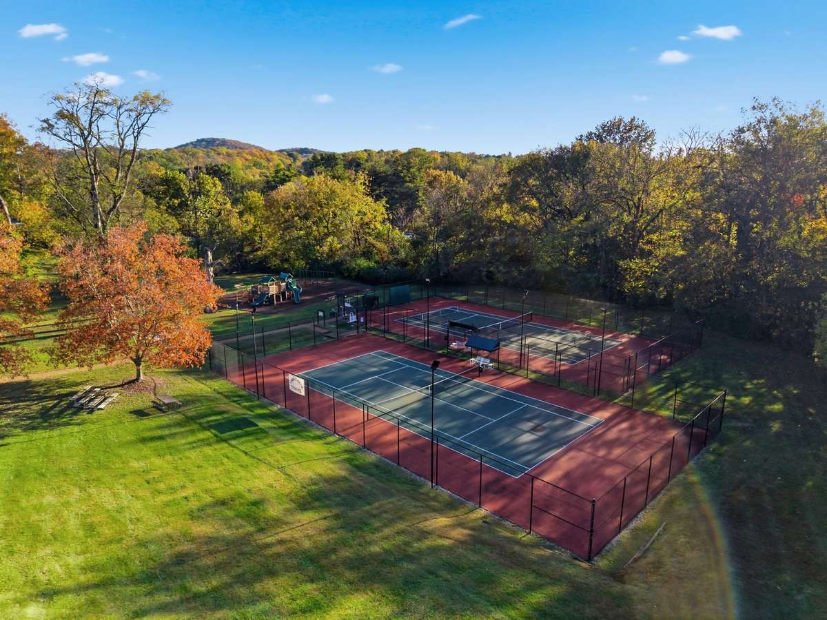 Community Tennis Courts