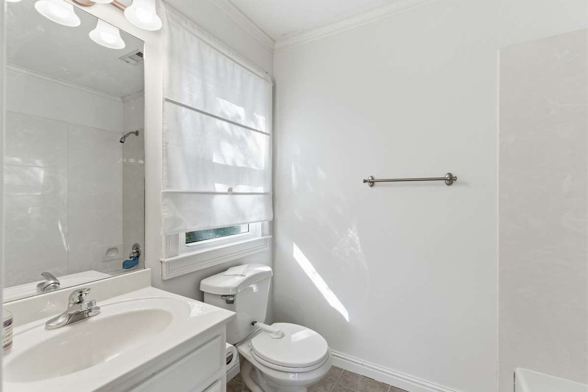 Attached Bathroom in Bedroom #2