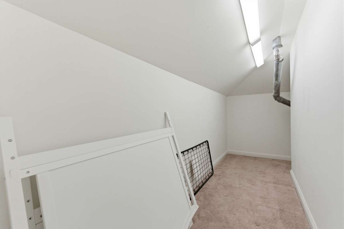 Large Storage Closet in Bedroom #4