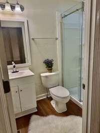 Secondary bathroom covers both bedrooms