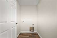 Large laundry room space