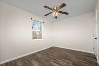 Guest bedroom 2