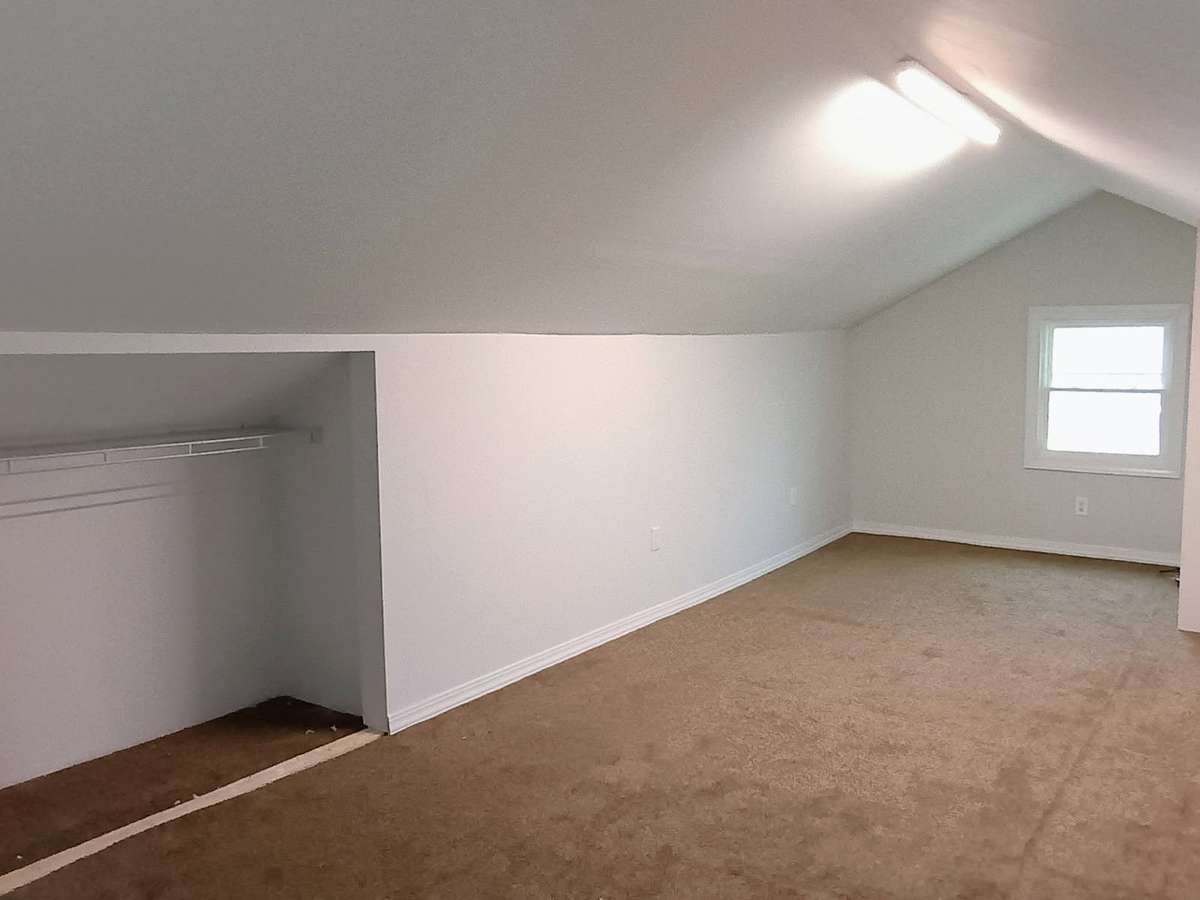 Upstairs Bedroom 3