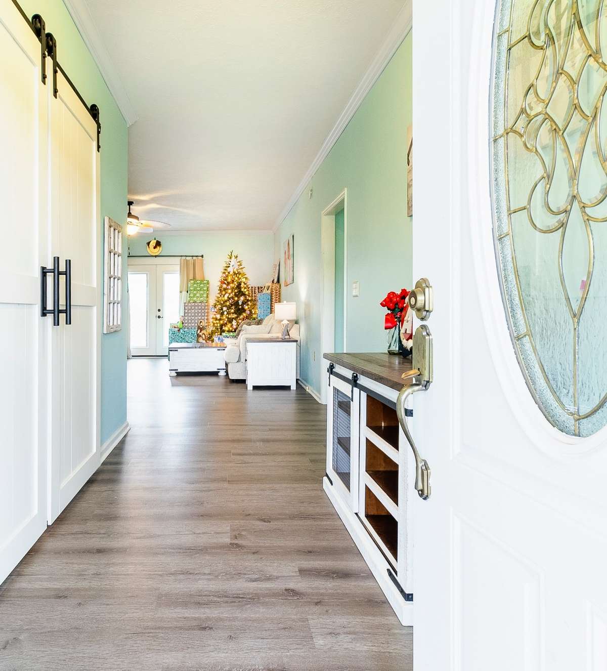 Entry Foyer