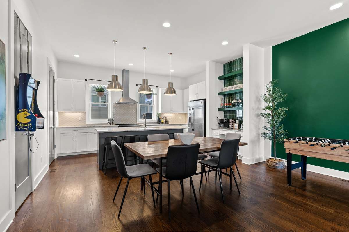 Spend time playing games, eating dinner, or cooking in this chef's kitchen.