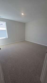 3rd bedroom, Cat6 internet connects, walk in closet