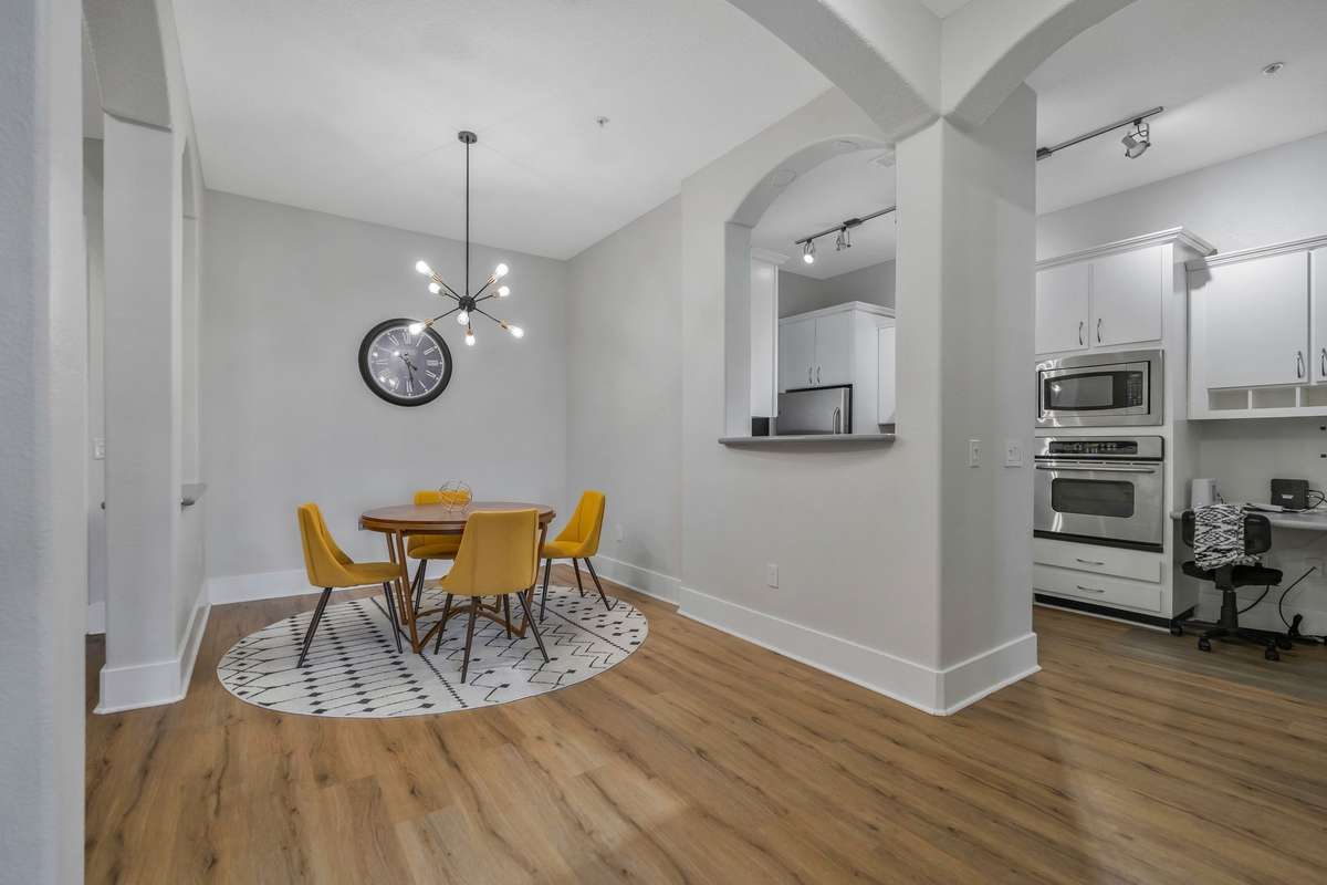 Imagine enjoying all your meals in this semi-formal dining room. Your friends and family will want to come over all the time!