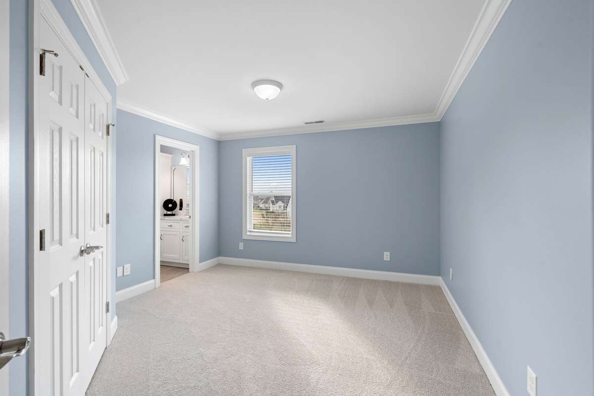 Bedroom 3 -- leads to a Jack-n-Jill bath...each with a private water closet/toilet space!