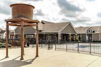 Located right next to the pool is a Splash Pad for the little ones to enjoy.