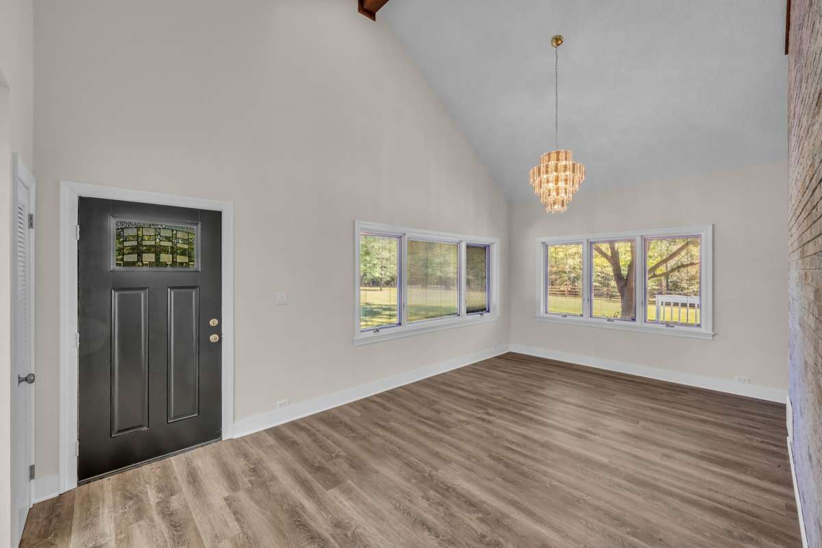 Front door Foyer