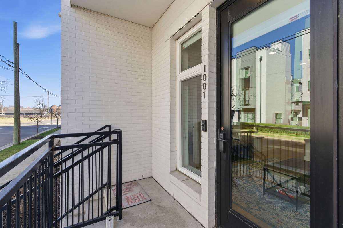 Unit has a street access entryway as well! Very convenient for parking. Garage space is also available to be worked out with property.