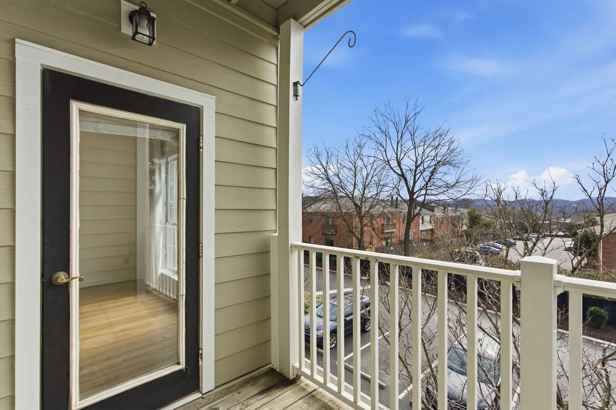 Great balcony space off of the living room