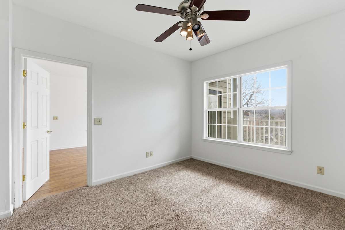 Great natural light in this room