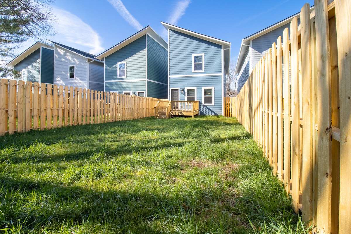 A privacy fenced back yard with deck is the ideal spot for entertaining or relaxing!
** Photo is of Unit 4026 A