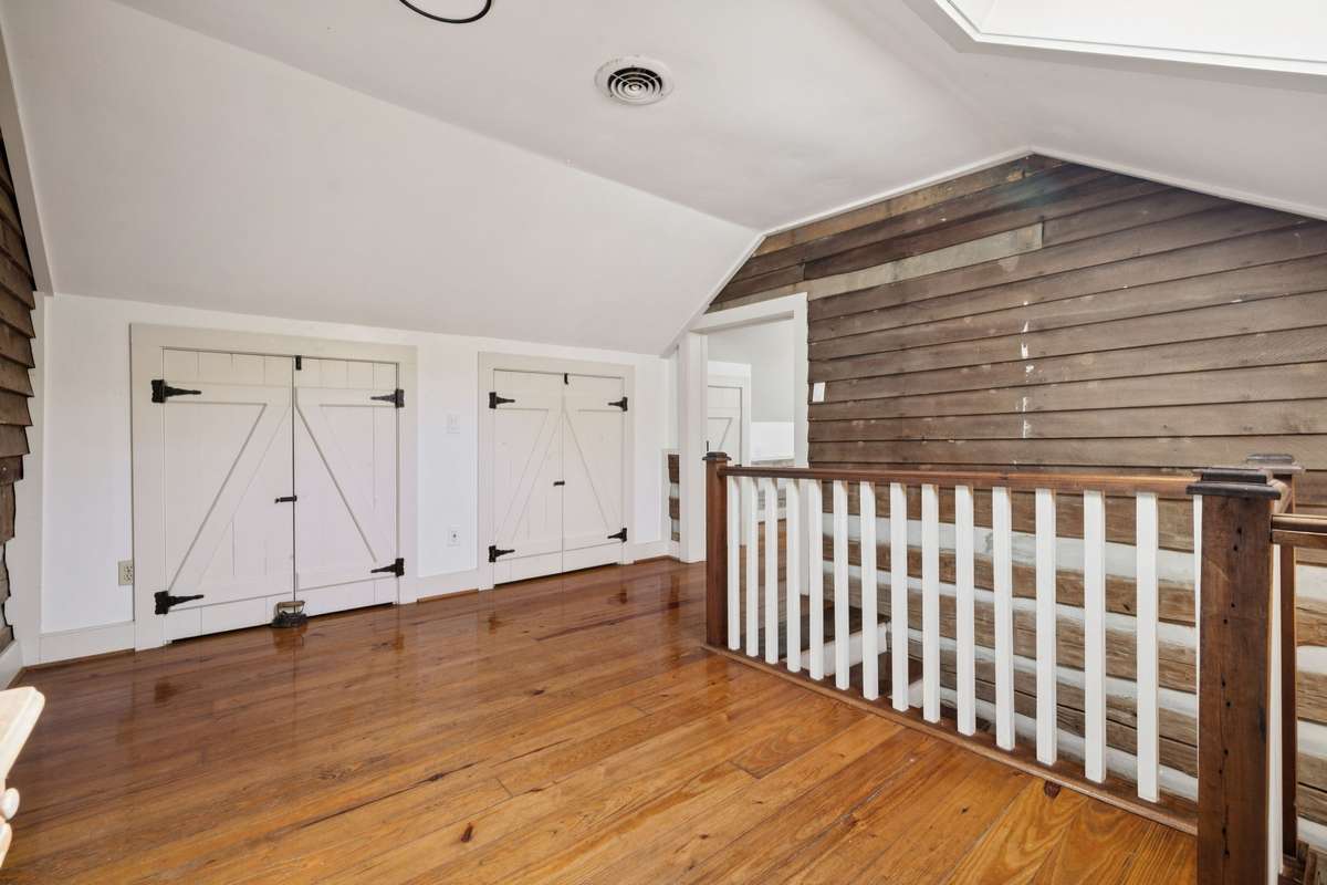 Photo of property located at 2060 Old Hillsboro Rd