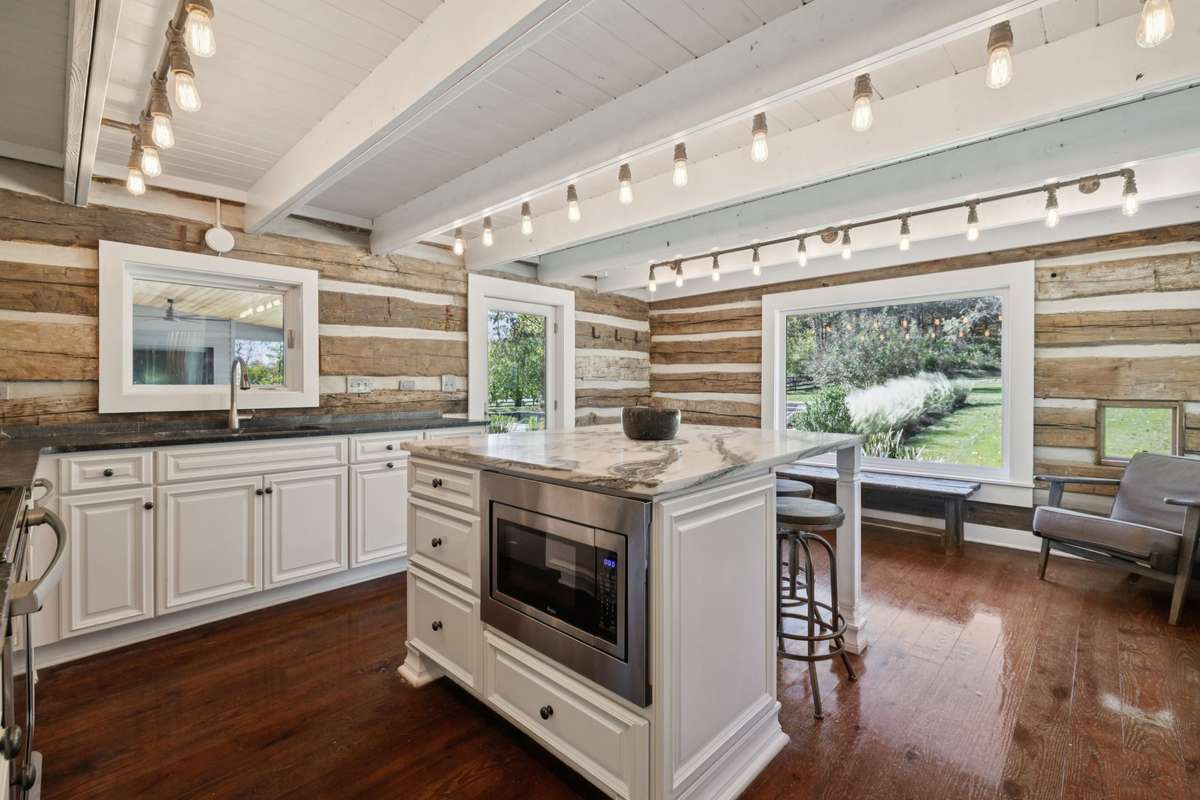 Photo of property located at 2060 Old Hillsboro Rd