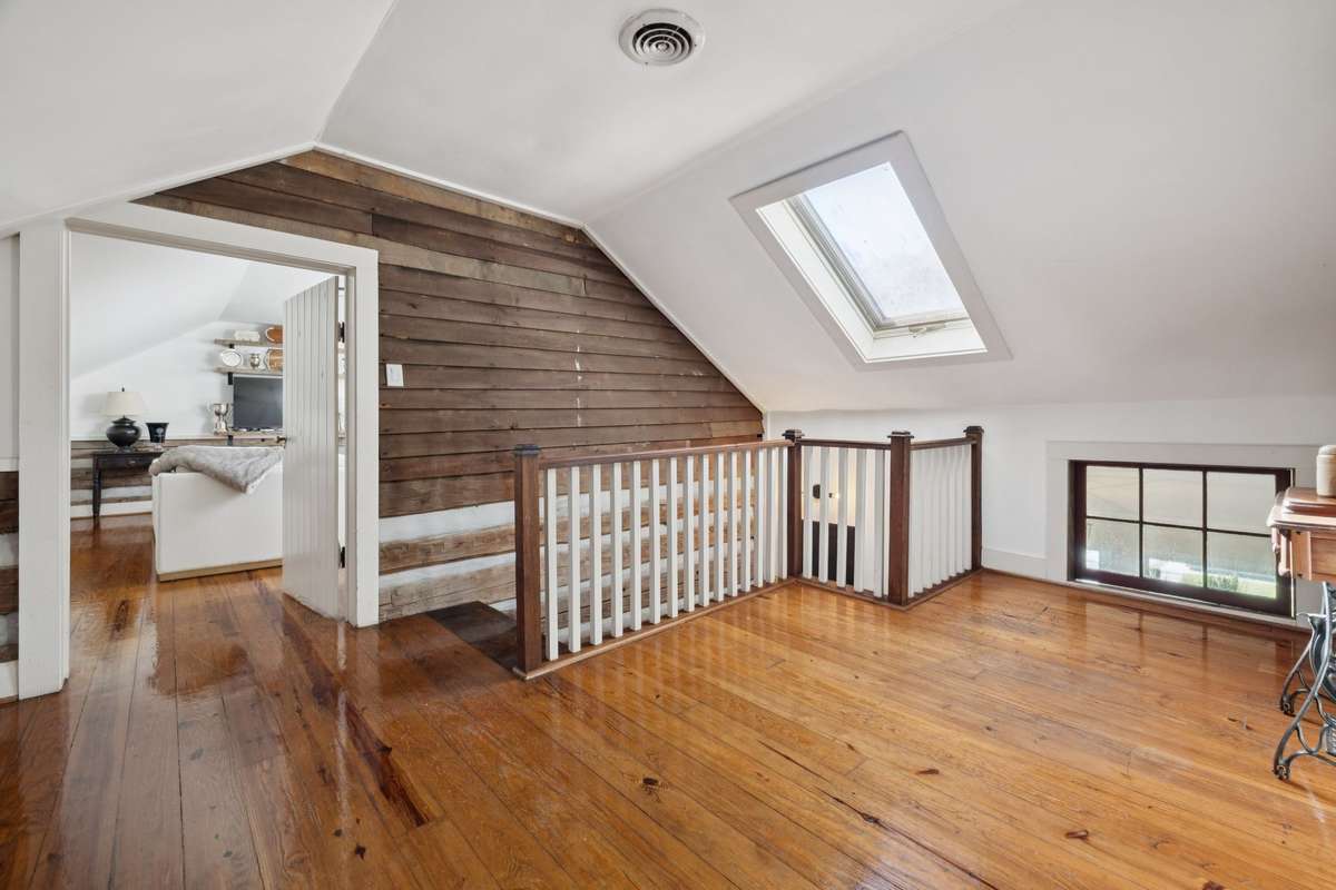 Photo of property located at 2060 Old Hillsboro Rd