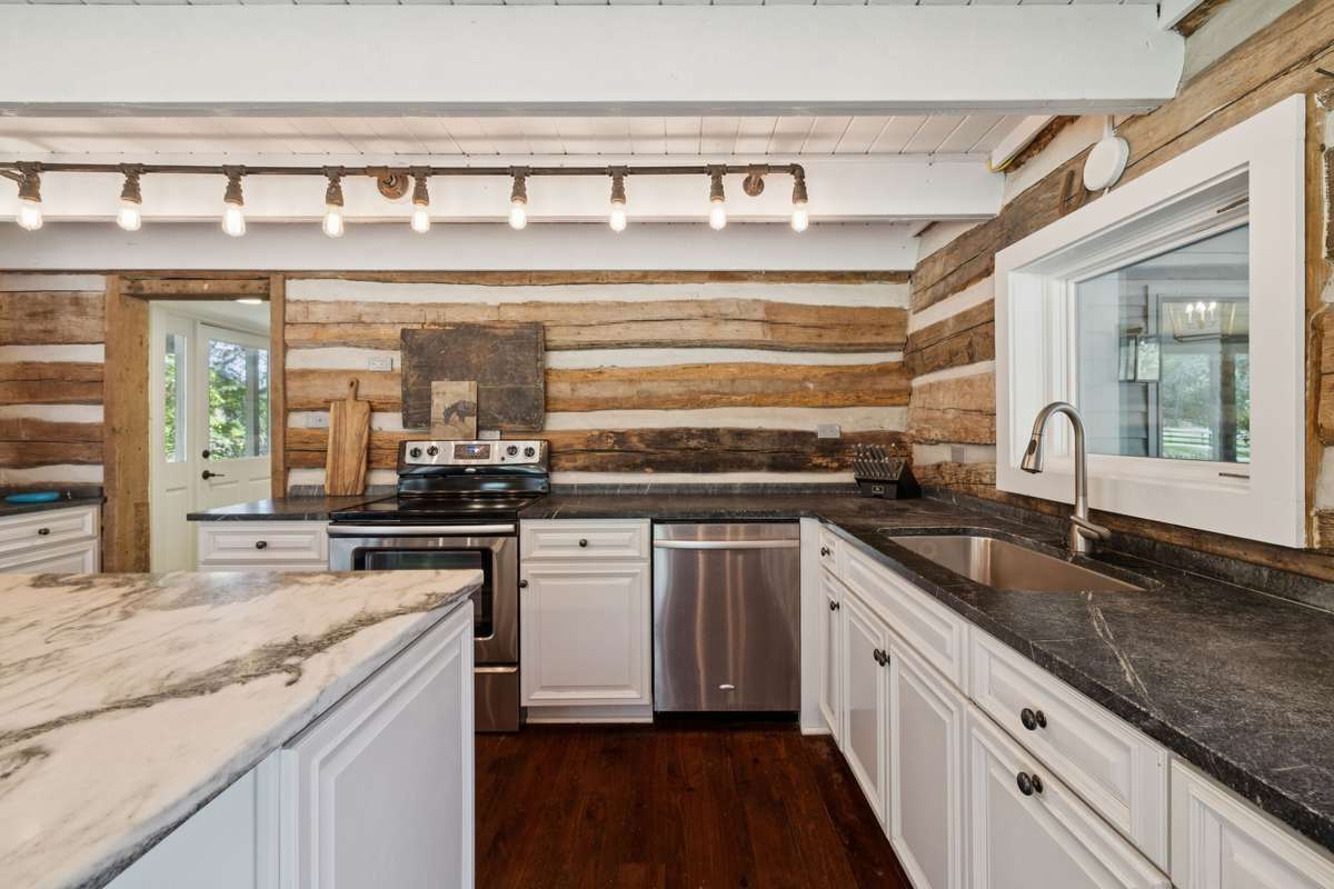 Photo of property located at 2060 Old Hillsboro Rd