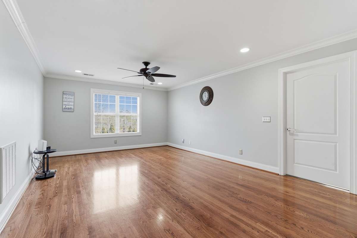Second Floor Den