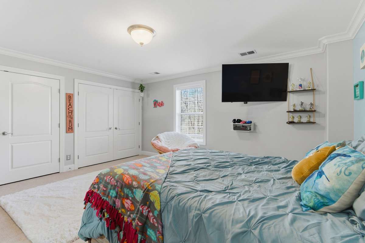 Lower Level Bedroom #7