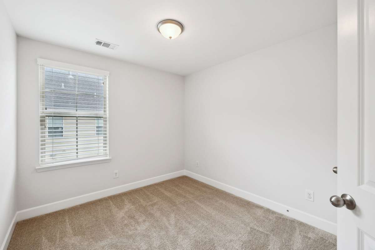2nd bedroom located upstairs