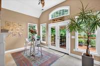 Located at 1003 Thistle Ct in Hendersonville, this beautifully updated home offers main-level living, a 3-car garage, huge bonus room, sunroom, private yard, and more—just 25 mins from Nashville and minutes to Old Hickory Lake, shopping, and dining.