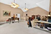 Located at 1003 Thistle Ct in Hendersonville, this beautifully updated home offers main-level living, a 3-car garage, huge bonus room, sunroom, private yard, and more—just 25 mins from Nashville and minutes to Old Hickory Lake, shopping, and dining.