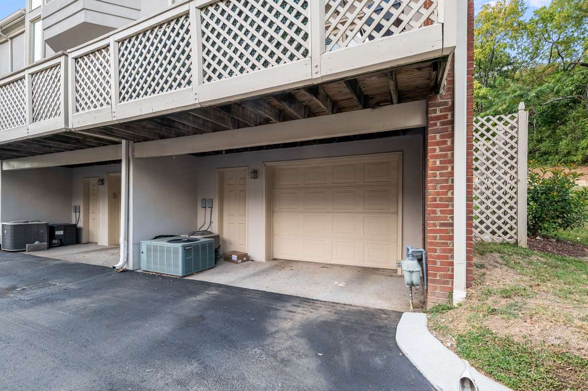 The garage has a pedestrian door, making it easy to pop out and walk to the community pool.