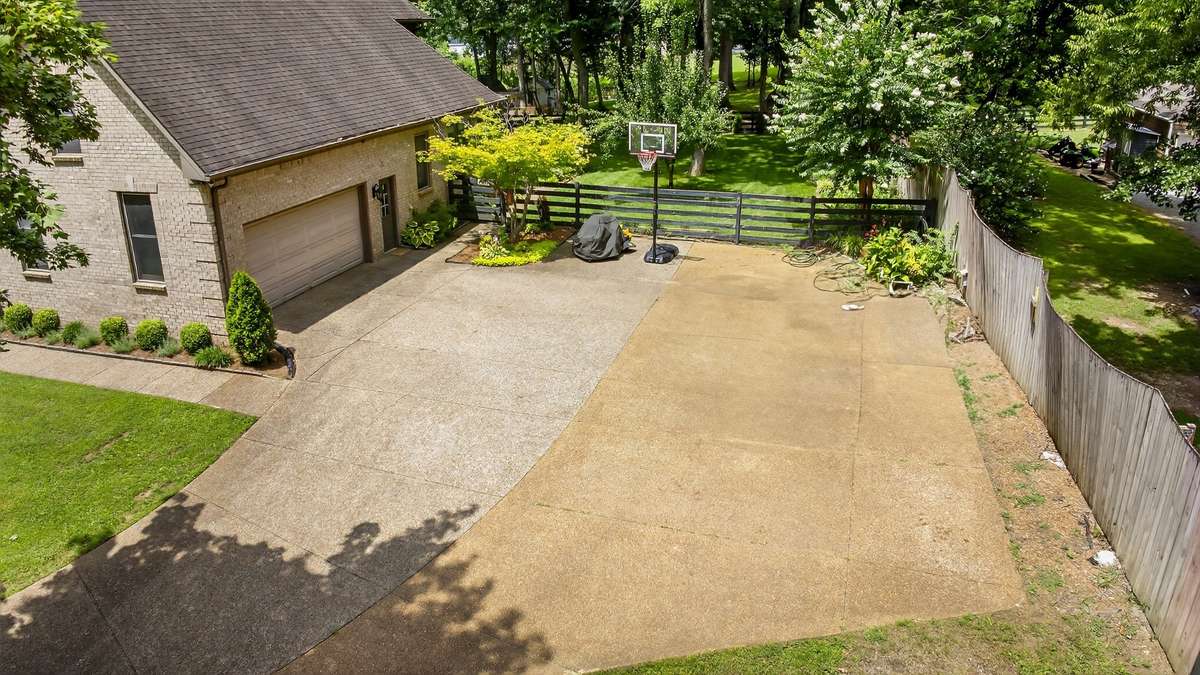 The wide open layout is perfect for kids to shoot hoops!