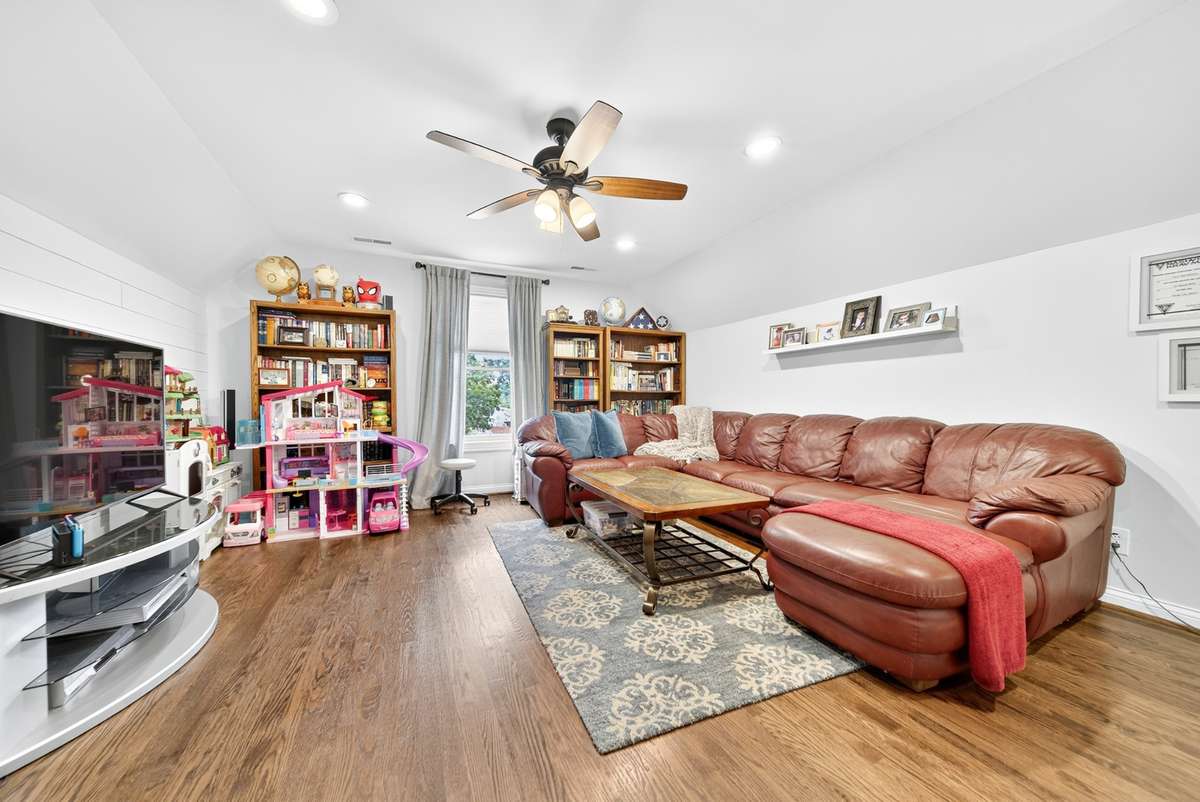 Bonus room could also be used as a playroom.
