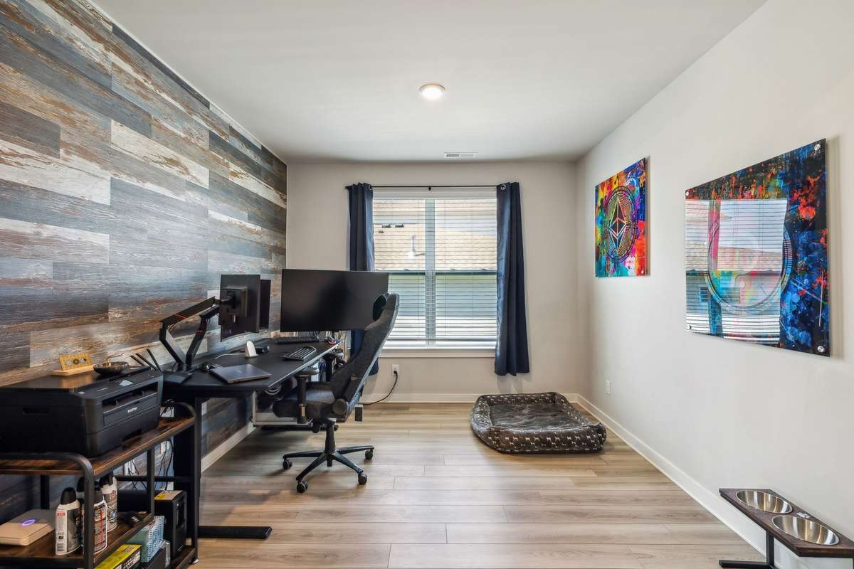 Office/Flex space