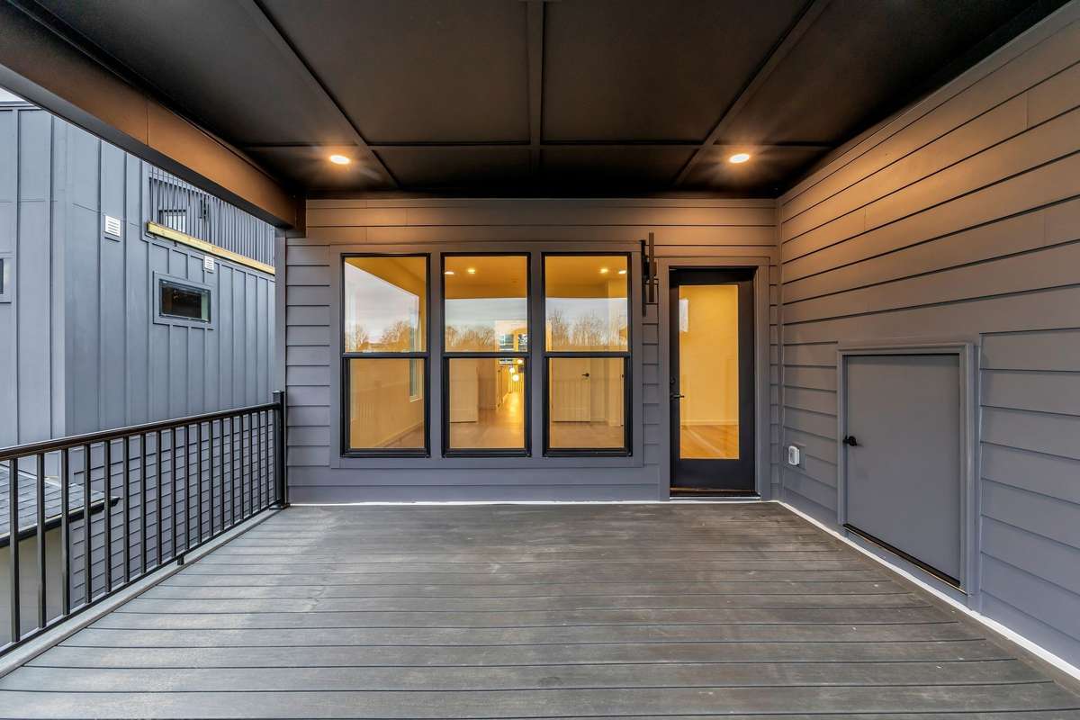 Bonus Room covered deck with hillside views