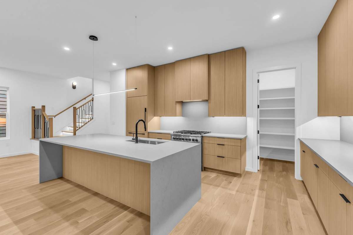 Cabinet front refrigerator and dishwasher