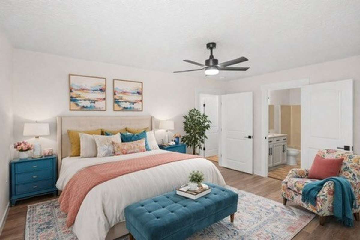 VIRTUALLY STAGED PRIMARY SUITE